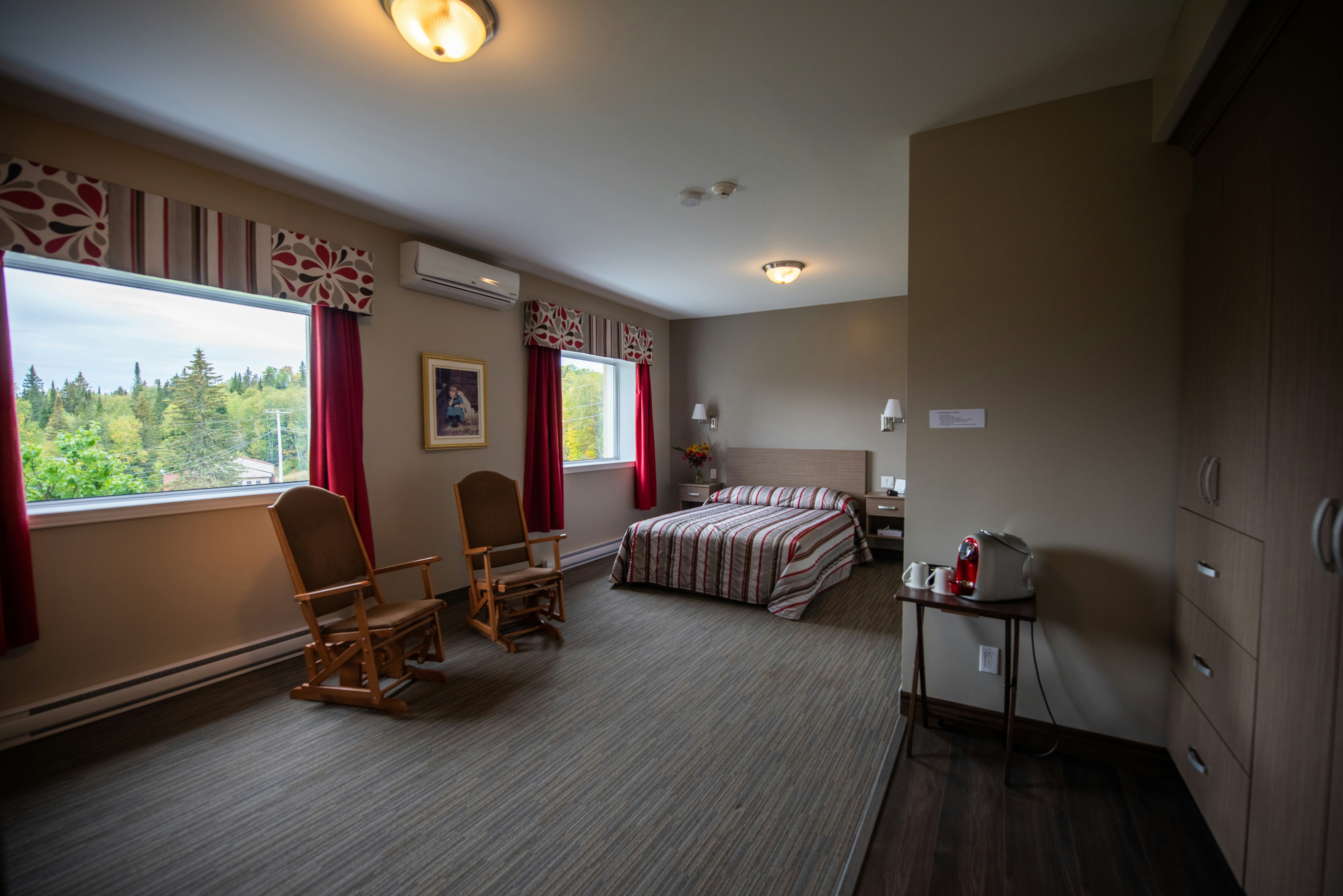 Hessel, Thiel and Sipes Hotel